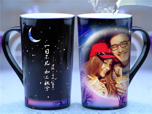 水杯彩印機(jī)-水杯印刷機(jī)(圖1) 水杯彩印機(jī)-水杯印刷機(jī)(圖1)